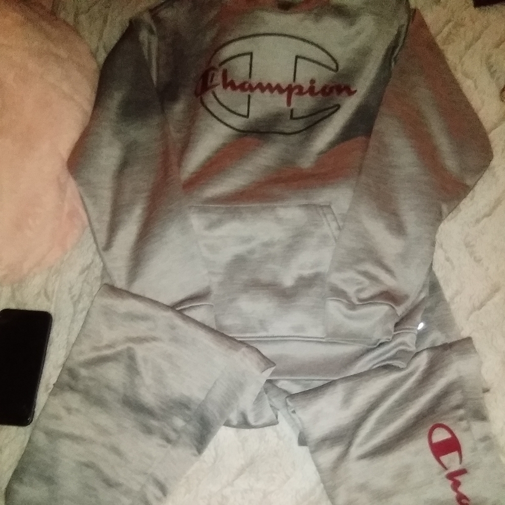 Champion joggers & sweatshirt